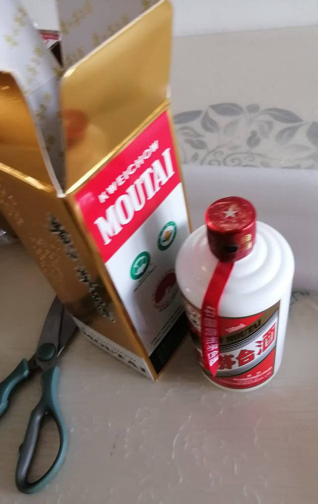 飞天茅台 53度 酱香型白酒 500ml单瓶(年份随机)晒单图