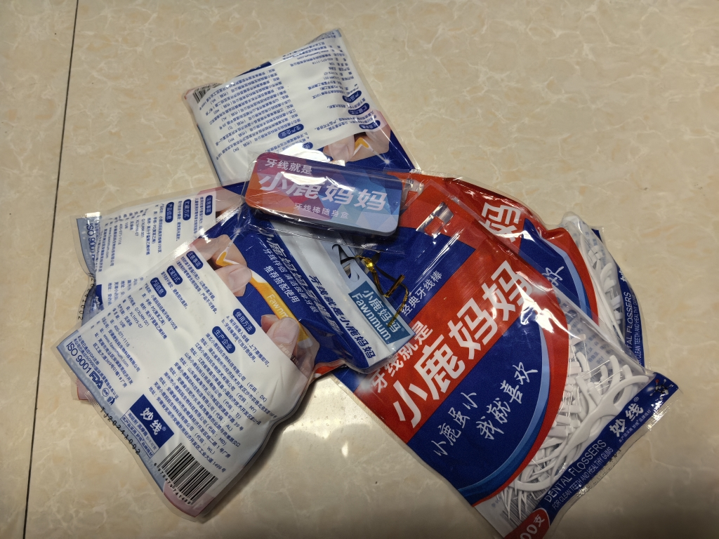小鹿妈妈(FAWNMUM)牙线经典力学牙线棒100支/袋*5袋 共500支再送随身盒晒单图