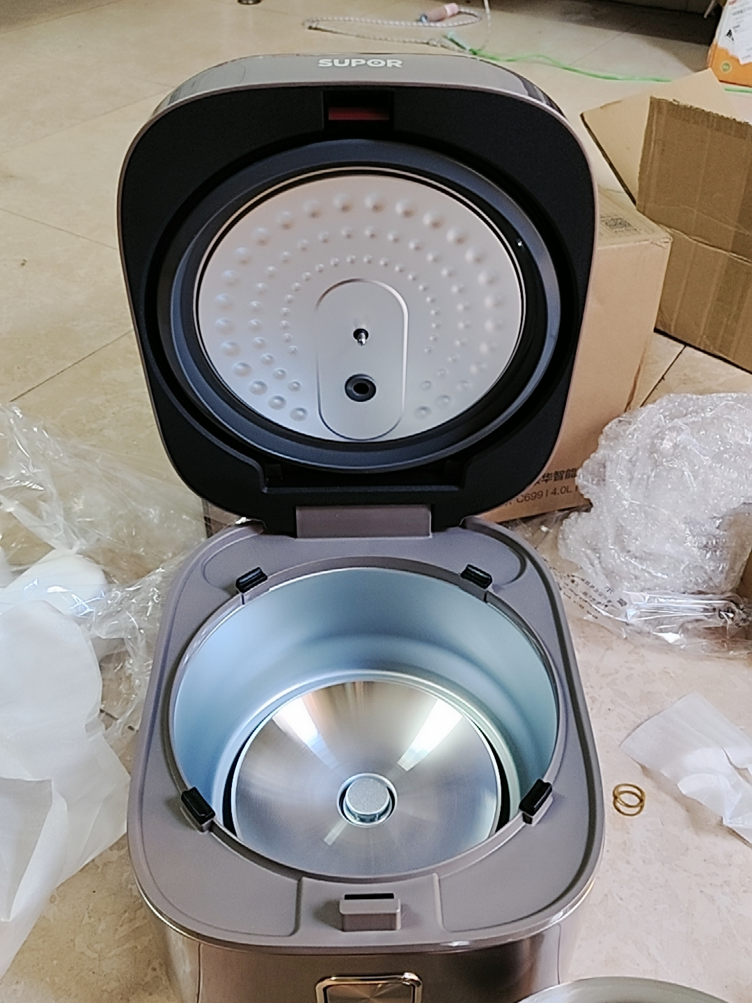 苏泊尔(SUPOR)电饭煲0涂层4L不锈钢内胆电饭锅2-6人煮饭锅大火力家用智能多功能无涂层煮粥锅 SF40FC699晒单图