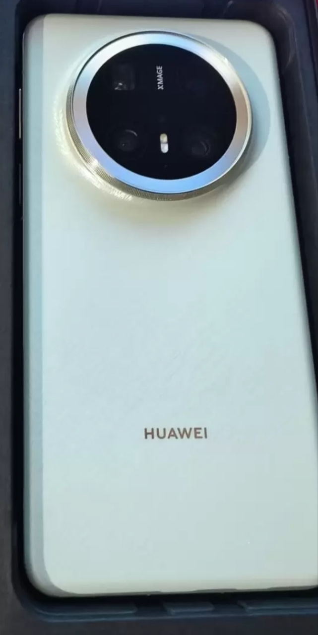 华为/HUAWEI Mate 70 Pro+ 16GB+512GB 羽衣白 鸿蒙AI 红枫原色影像 高亮钛玄武架构 华为鸿蒙智能手机晒单图