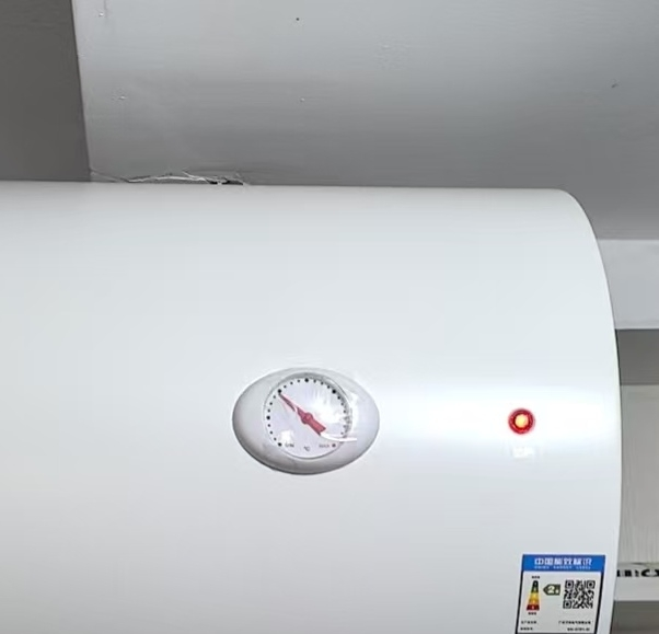 万和 二级能效 电热水器40升电热水器 储水式电热水器自营 40-50升电热水器 电热速热电热水器E40-Q1W1晒单图