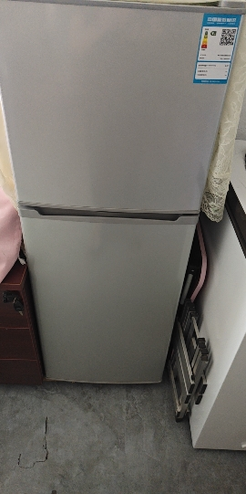 志高(CHIGO)BCD-148A218LN 小型双门迷你小冰箱 家用双开门电冰箱 节能两门冰箱小闪亮银直冷晒单图