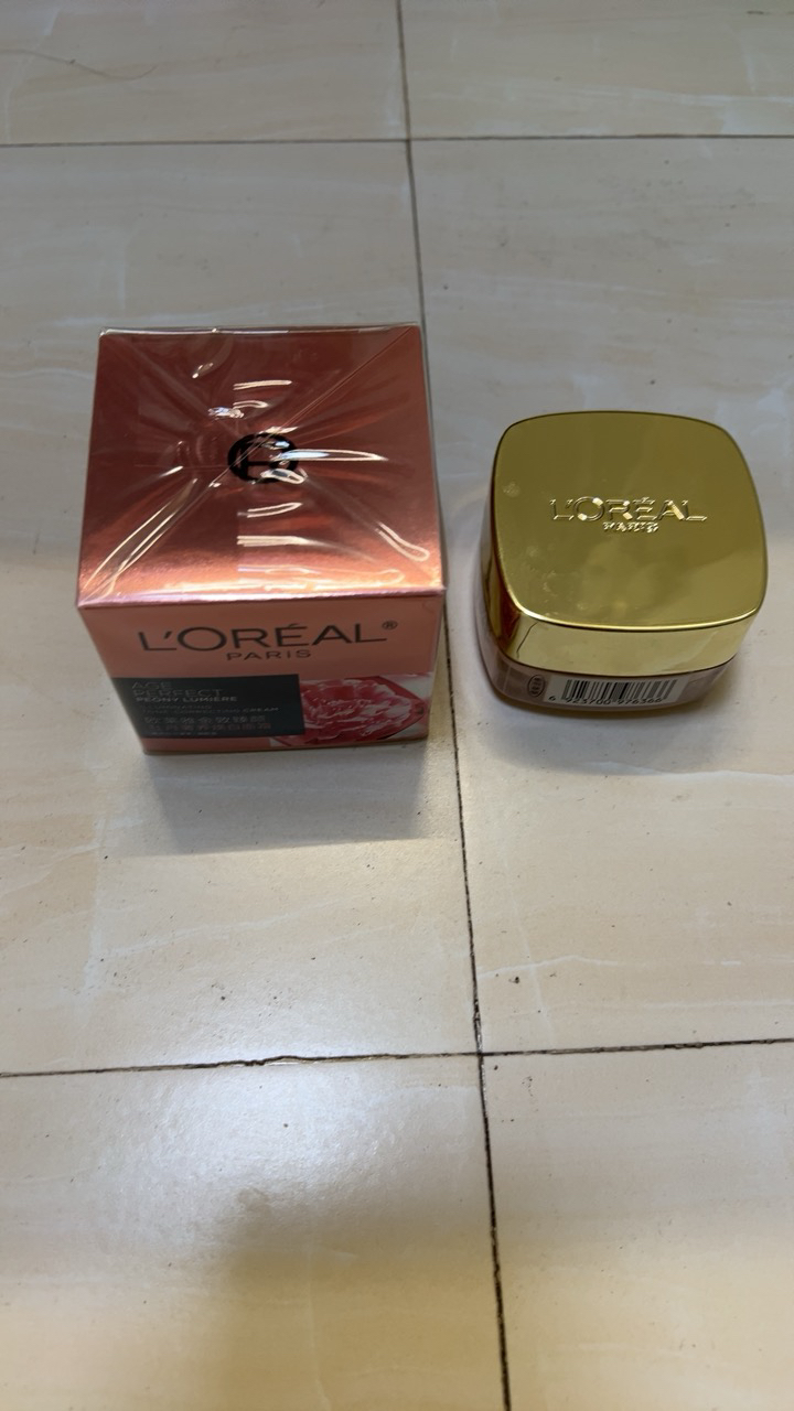 欧莱雅金致臻颜牡丹焕白面霜美白提亮抗老紧致滋润晒单图