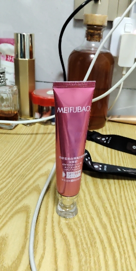 (MEIFUBAO)美肤宝防晒霜 小粉管 美白隔离防晒霜40ml 淡斑型 SPF50 淡斑,防晒 新老款随机发晒单图