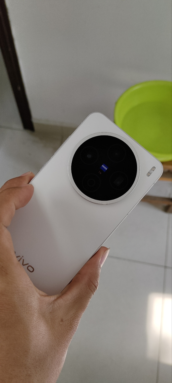 vivo X200s 直白 16GB+512GB 全网通5G新品手机天玑9400+旗舰芯片蔡司超级潜望长焦胶片live人像拍照游戏学生智能手机晒单图