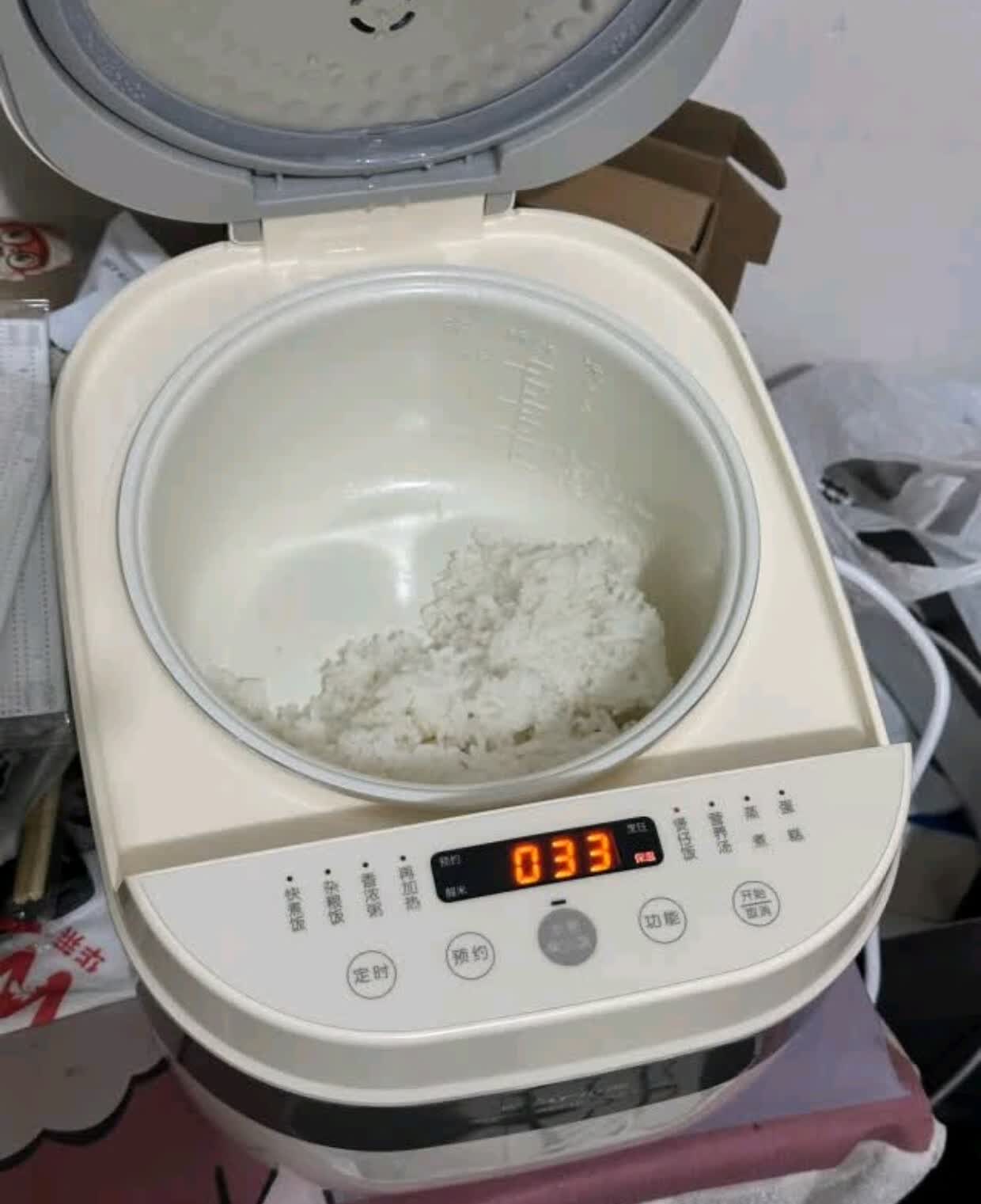小熊(Bear)电饭煲0涂层 4-5人不锈钢内胆电饭锅 家用智能微压柴火饭杂粮饭多功能3L DFB-E30V5晒单图