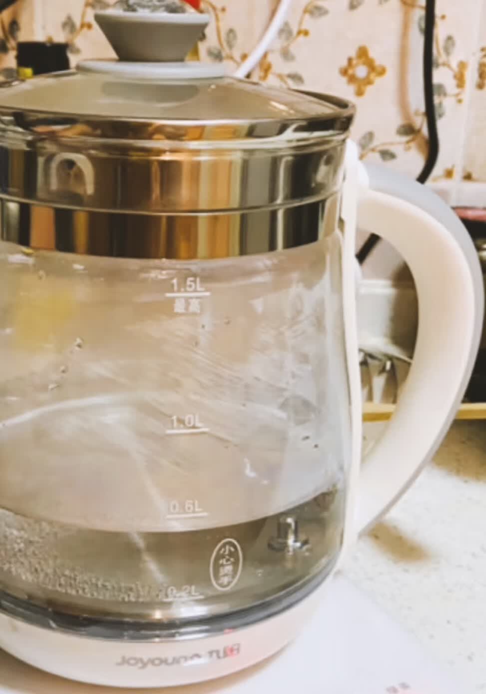 九阳(Joyoung)养生壶迷你玻璃花茶壶煮茶器 1.5L容量11档温度 0胶水恒温电热烧水壶 DGD1506BQ晒单图
