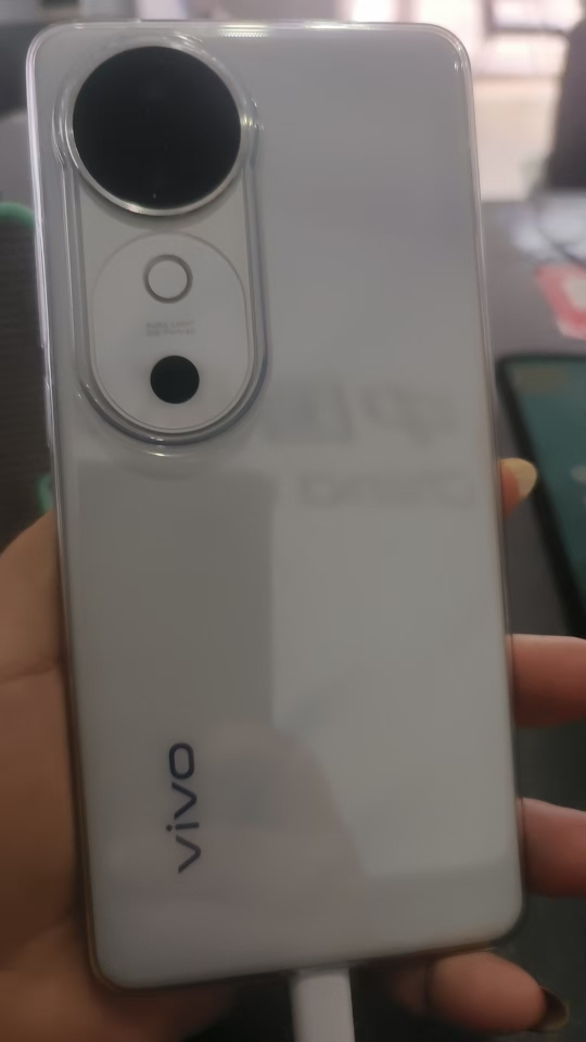 vivo S19 烟雨青 12GB+512GB 第三代骁龙7 5G芯 5000W大底主摄 6000mAh大电池 80W快充 手机晒单图