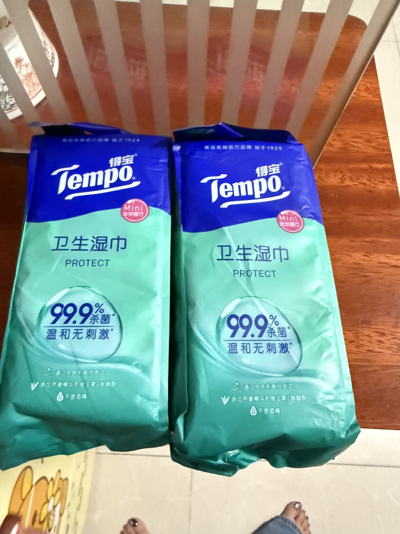 Tempo得宝卫生湿巾8片6包共48片 清洁消毒杀菌温和不刺激外出便携卫生湿巾晒单图