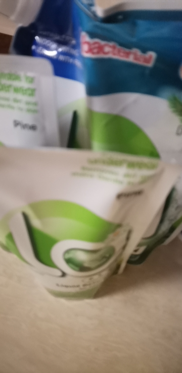 威露士洗衣液la有氧洗5斤装(松木2L袋装+手洗500ml) 除菌除螨温和洁净 内衣清洁晒单图