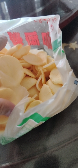 盼盼家庭号薯片100g*3包原味休闲零食膨化小吃分享装童年晒单图