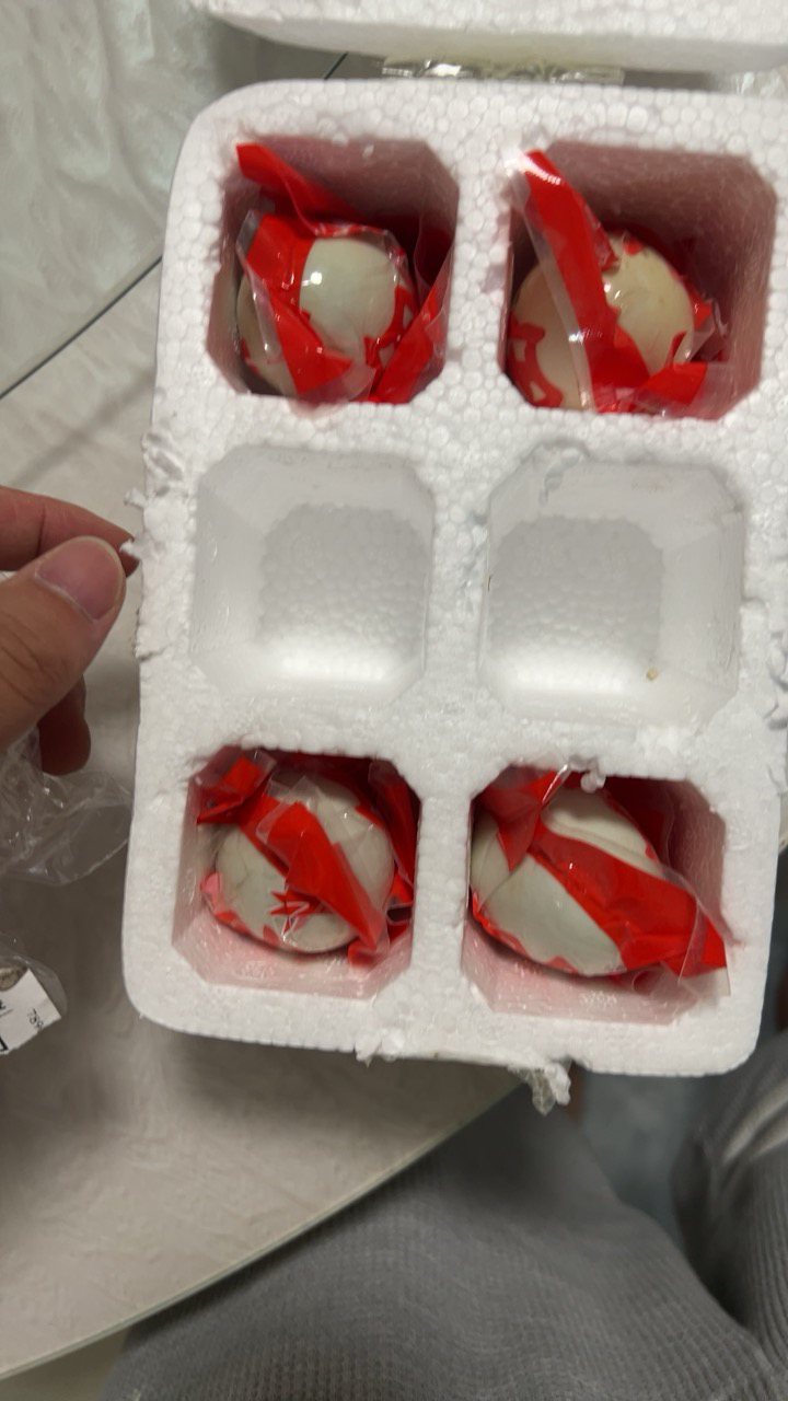 [西沛生鲜]正宗咸鸭蛋新鲜 4枚 50-60g/个 红泥腌制烘焙流油蛋黄酥月饼粽子红心咸蛋晒单图