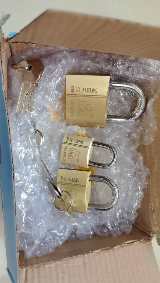 金岳 TR40-1J 32*40*60mm 黄铜挂锁(黄色)晒单图