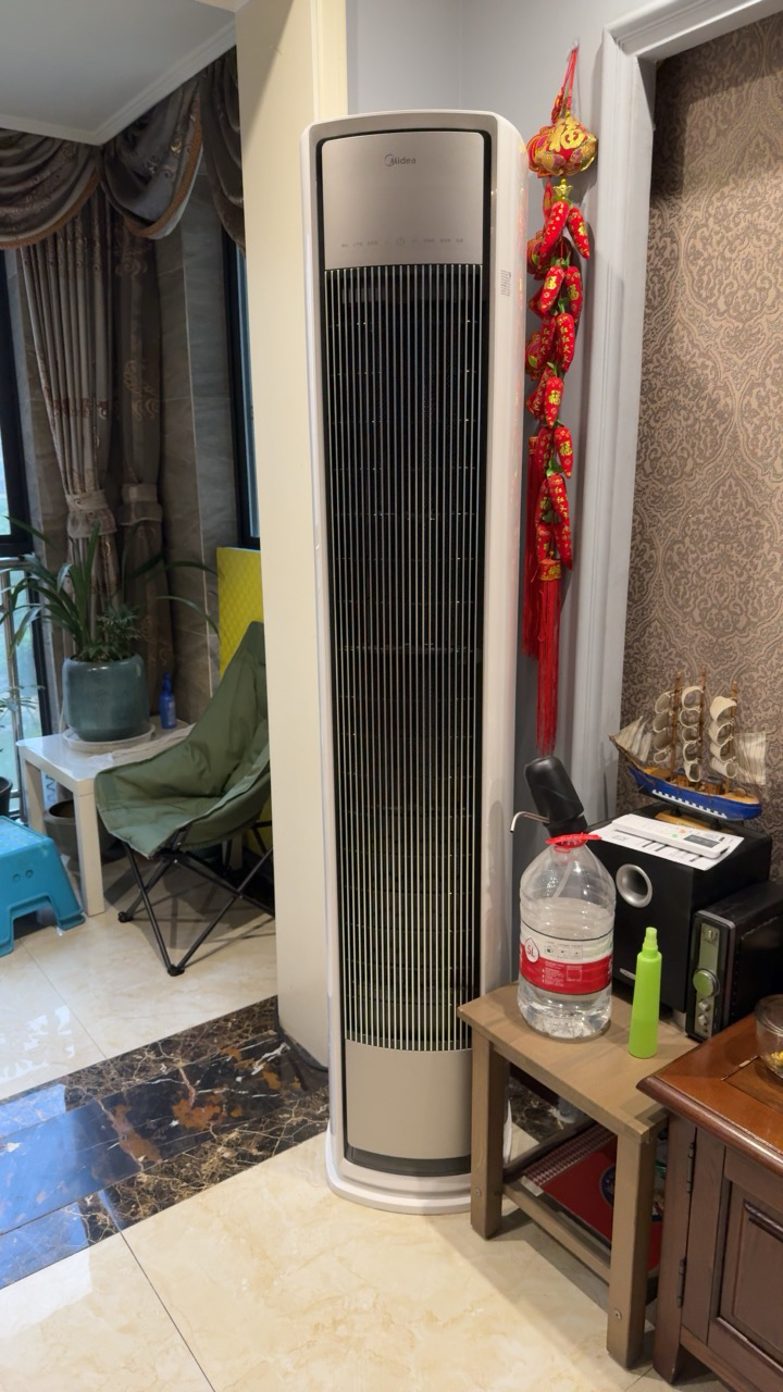[苏宁自营]美的空调 3匹 全面风 风尊二代 空调立式柜机 客厅 变频冷暖 一级能效KFR-72LW/N8QM1国家补贴晒单图
