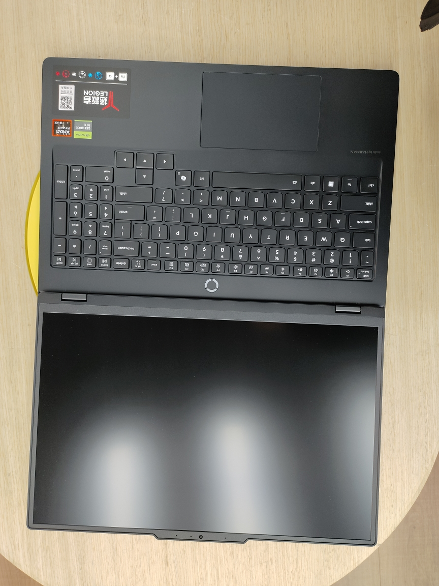 联想(Lenovo)拯救者R7000P 2025 16英寸游戏本笔记本电脑(R9 8945HX 16G 1T RTX5060 2.5k 240Hz 100% DCI-P3)碳晶黑晒单图