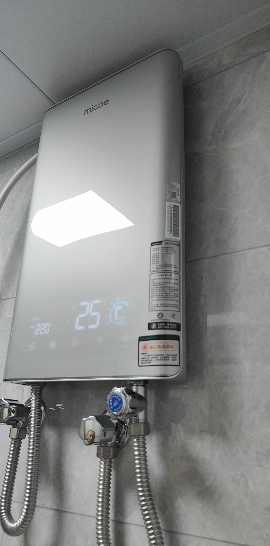 四季沐歌(MICOE)H85-M09 即热式电热水器AI语音控制家用小型直热免储水快热式淋浴器速热恒温过水热 功率可调节晒单图