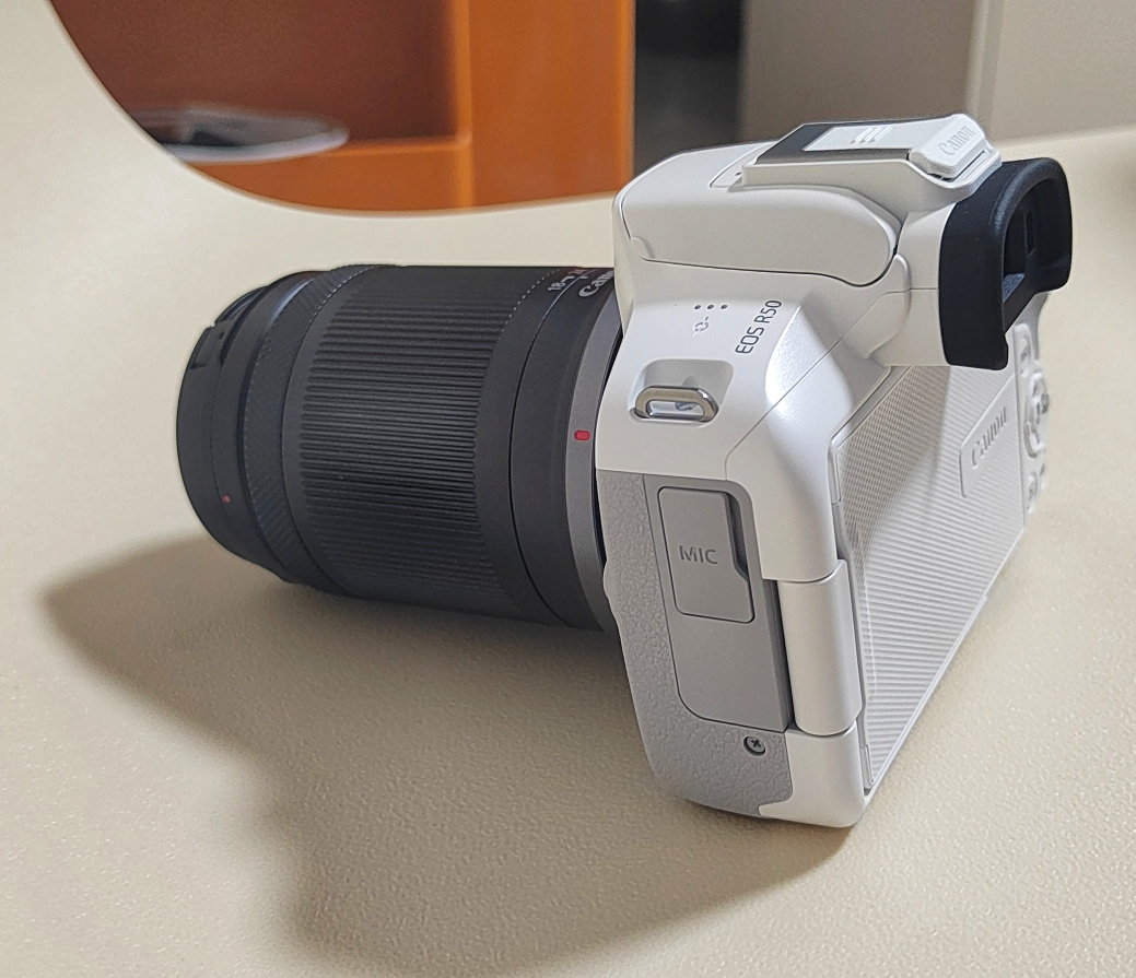 佳能(Canon)EOS R50 小型便携 搭载多种智能化自动拍摄功能 微单数码 白色 海外版晒单图