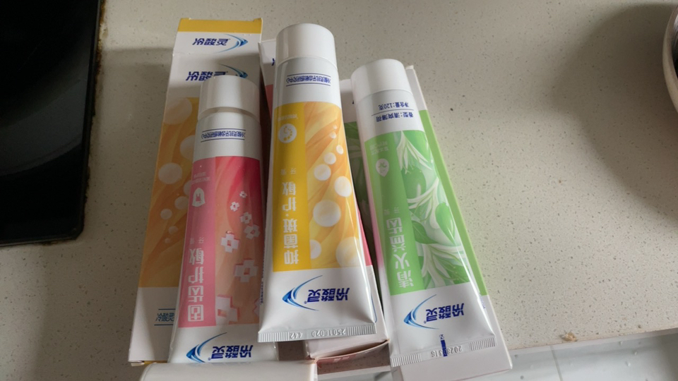 冷酸灵抗敏感牙膏120克*3支装360g家庭装 菌衡护敏/固齿护敏/清火益齿多效合一清新口气缓解牙龈敏感晒单图