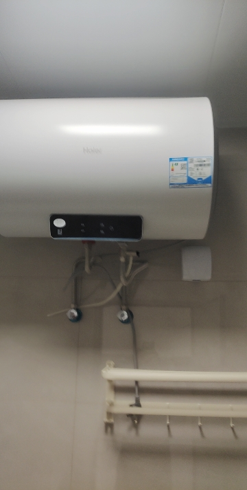 海尔(Haier)[Eco1]50升电热水器 金刚搪瓷胆 国家补贴20%一级能效节能2200W高效加热长效保温抑菌晒单图