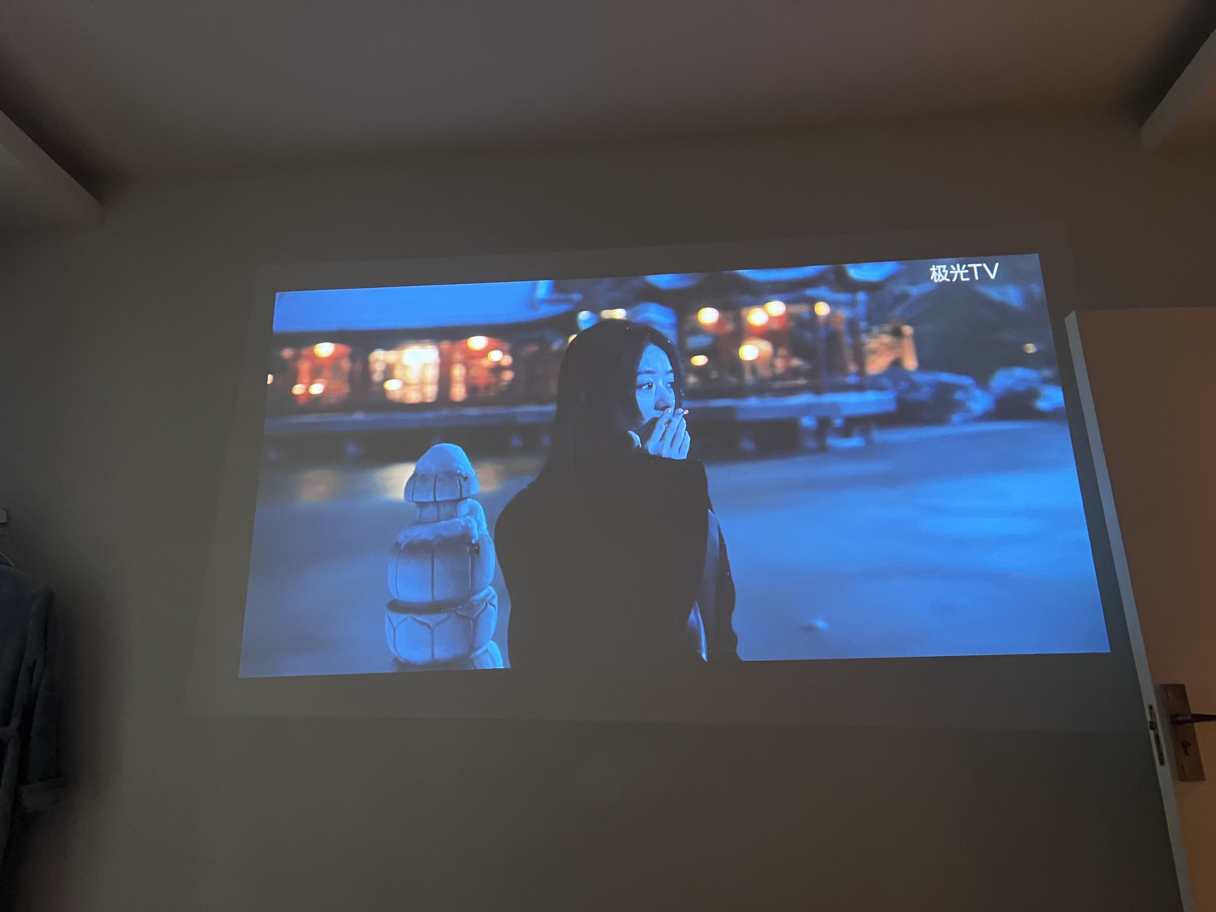 [全自动对焦+智能避障]投影仪家用4K超高清1080P微型小型投影仪手机便携儿童智能智越家投影机家庭影院卧室投墙上晒单图