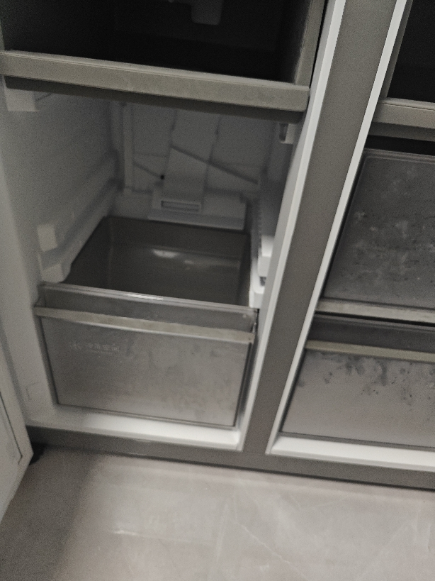 COLMO冰箱CRBUS517W-HJ1雪域岩晒单图