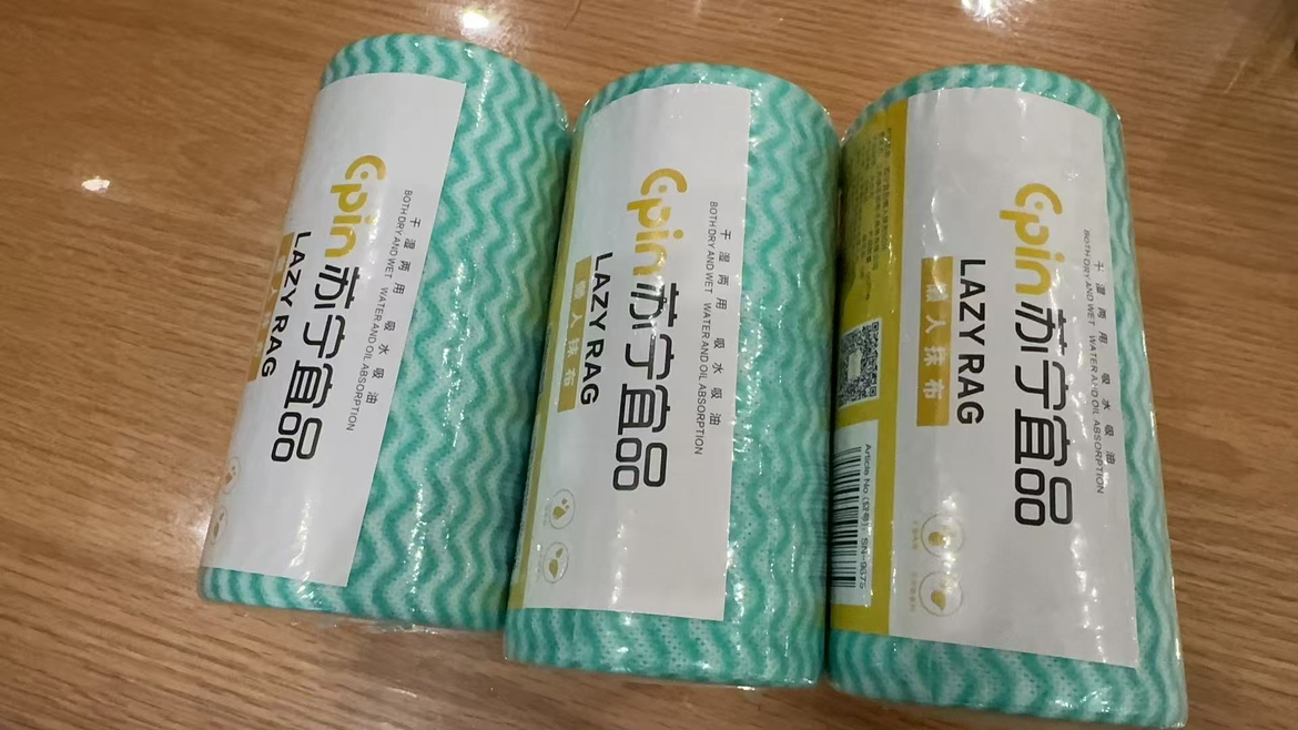 [苏宁宜品]新款彩色懒人抹布50片*3卷干湿厨房纸可水洗无纺布加厚一次性洗碗布颜色随机发货晒单图