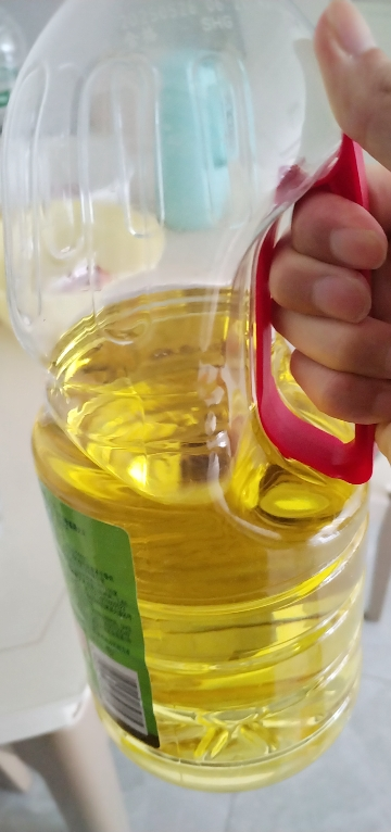 金龙鱼精炼一级大豆油1.8L晒单图