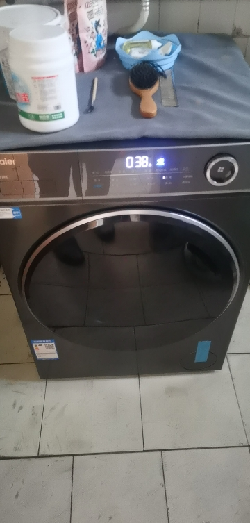 海尔(Haier)10公斤 全自动 变频滚筒洗衣机 家用大容量智能投放 525筒径 除菌 精华洗 BD14326L晒单图