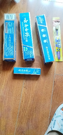 云南白药(YUNNAN BAIYAO)牙膏(留兰香型)215g*3支装晒单图
