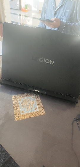 联想(Lenovo)拯救者R7000P 2025 16英寸游戏本笔记本电脑(R9 8945HX 16G 1T RTX5060 2.5k 240Hz 100% DCI-P3)碳晶黑晒单图