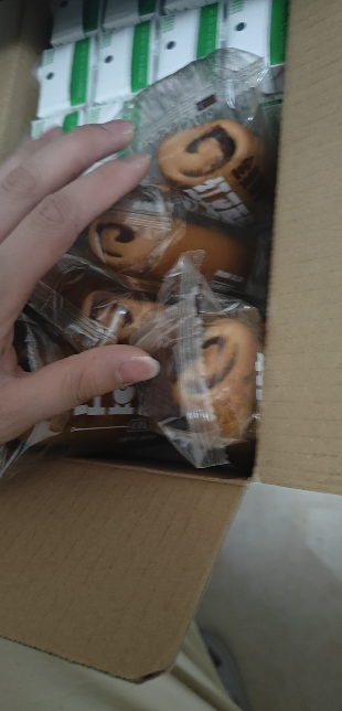 [12枚]狮客牛乳蛋糕340g6枚装*2箱面包营养早餐饱腹代餐即食西式糕点心下午茶[嘉能联名款]晒单图