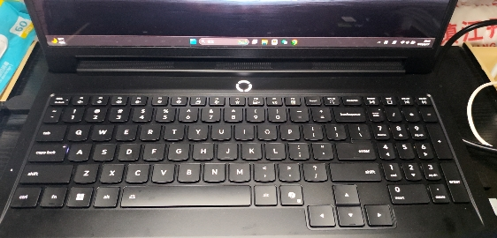 联想(Lenovo)拯救者Y9000P 2025AI元启16英寸游戏本笔记本电脑(Ultra 9 275HX 32G 1T RTX5060 2.5k 240Hz OLED)碳晶黑晒单图