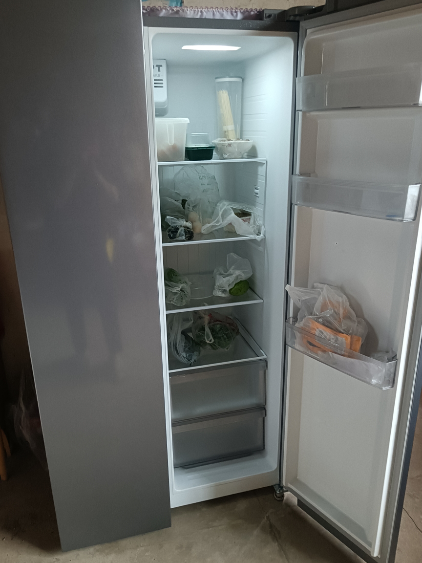 美的(Midea)570升双开门对开门一级能效节能双变频风冷无霜大容量家用电冰箱以旧换新BCD-570WKPM(E)晒单图