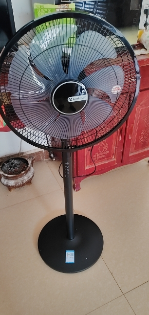 艾美特(AIRMATE)电风扇 FS35-R64/63 七叶强劲大风量 安静低噪客厅宿舍电风扇 黑色遥控款晒单图