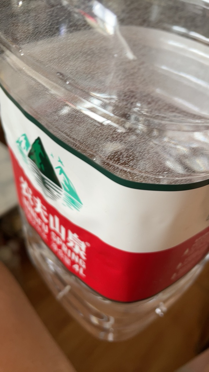 农夫山泉 饮用天然水1.5L*12瓶整箱晒单图