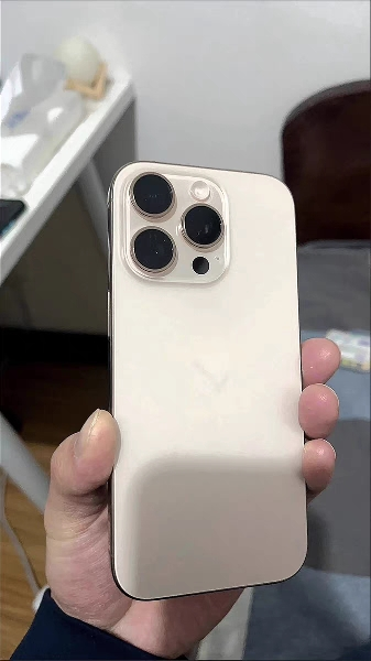 MYF23CH/A Apple iPhone 16(A3288) 256G 白色 移动联通电信5G手机晒单图