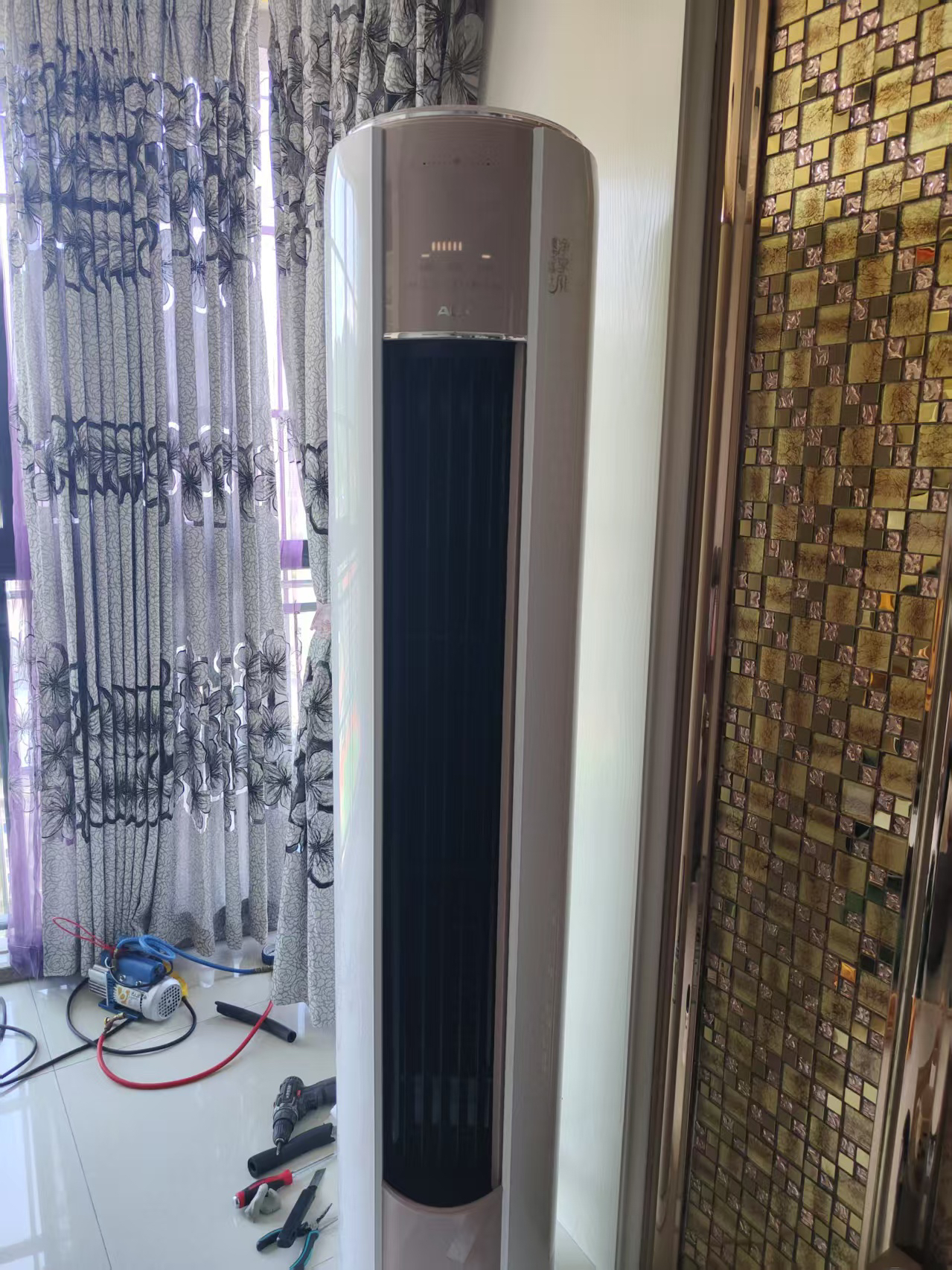 奥克斯 (AUX)空调3匹 新一级能效 全直流变频冷暖 WIFI智控 快速冷暖 自清洁 圆柱立柜式 家用客厅空调晒单图