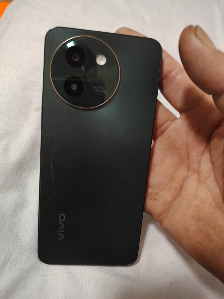 vivo Y200t 12GB+256GB 极光 5G手机 第一代骁龙6 120Hz金刚护眼屏 6000mAh大电池 44W闪充 游戏拍照老人学生备用智能机晒单图
