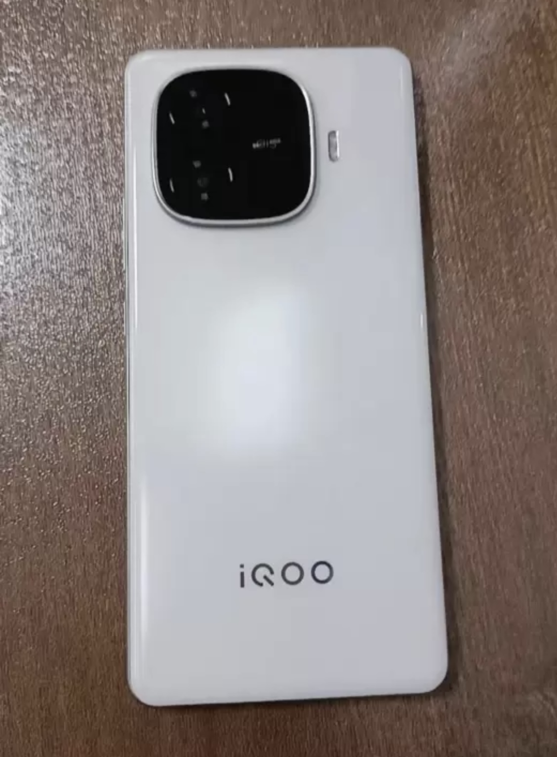 vivo iQOO Z9 Turbo 星芒白 12GB+256GB 第三代骁龙8s芯 80W快充6000mAh 蓝海大电池 1.5K 144Hz屏 手机晒单图