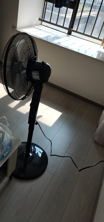 法迪欧“悦”享系列电风扇家用40大风扇 5片扇叶大风力轻音电扇广角机械款摇头办公室学生宿舍落地扇FFSM-40S晒单图
