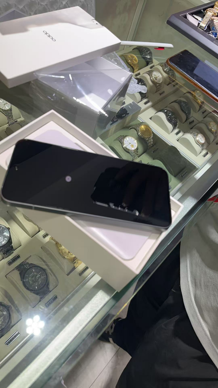 OPPO Reno14 礁石黑 16GB+512GB 高清长焦实况照片 Live图神机 5G智能 学生拍照 AI手机晒单图