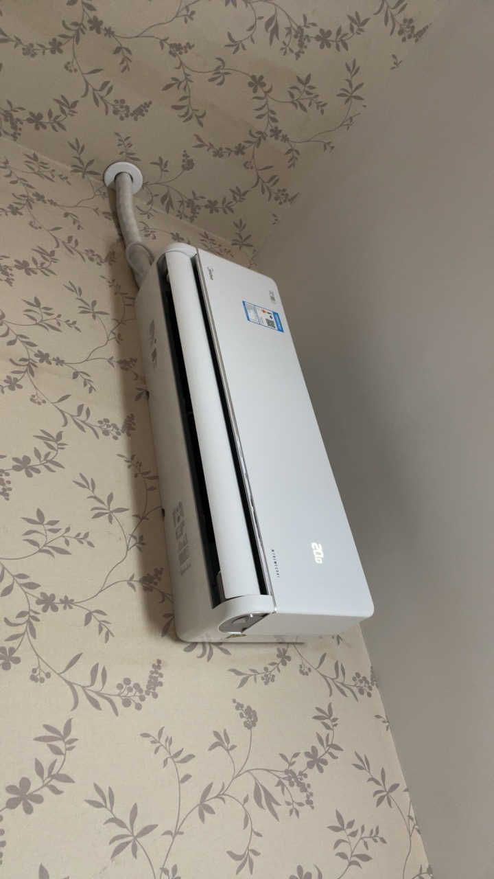 美的(Midea)空调挂机大1匹家用风尊二代全面风一级能效变频冷暖巨省电客厅卧室智能挂机KFR-26GW/N8MXC1Ⅱ晒单图