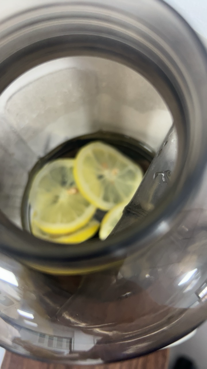 [西沛生鲜]南非进口新鲜黄柠檬 8个装 单果130-150g香味浓郁 皮薄多汁 新鲜水果晒单图