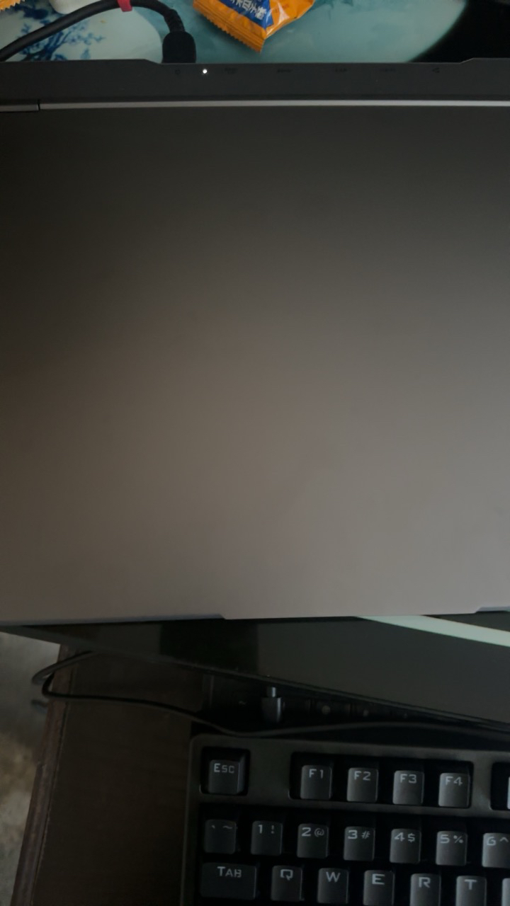 联想(Lenovo)拯救者R7000 游戏笔记本电脑 15.6英寸超能电竞本(R7-8745H 16G 1T固态 RTX4050 FHD 144Hz 100%sRGB)灰色 定制晒单图