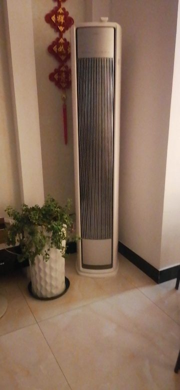 美的(Midea)空调 全面风 风尊柜机3匹一级能效节能省电客厅智能 KFR-72LW/N8QM1晒单图