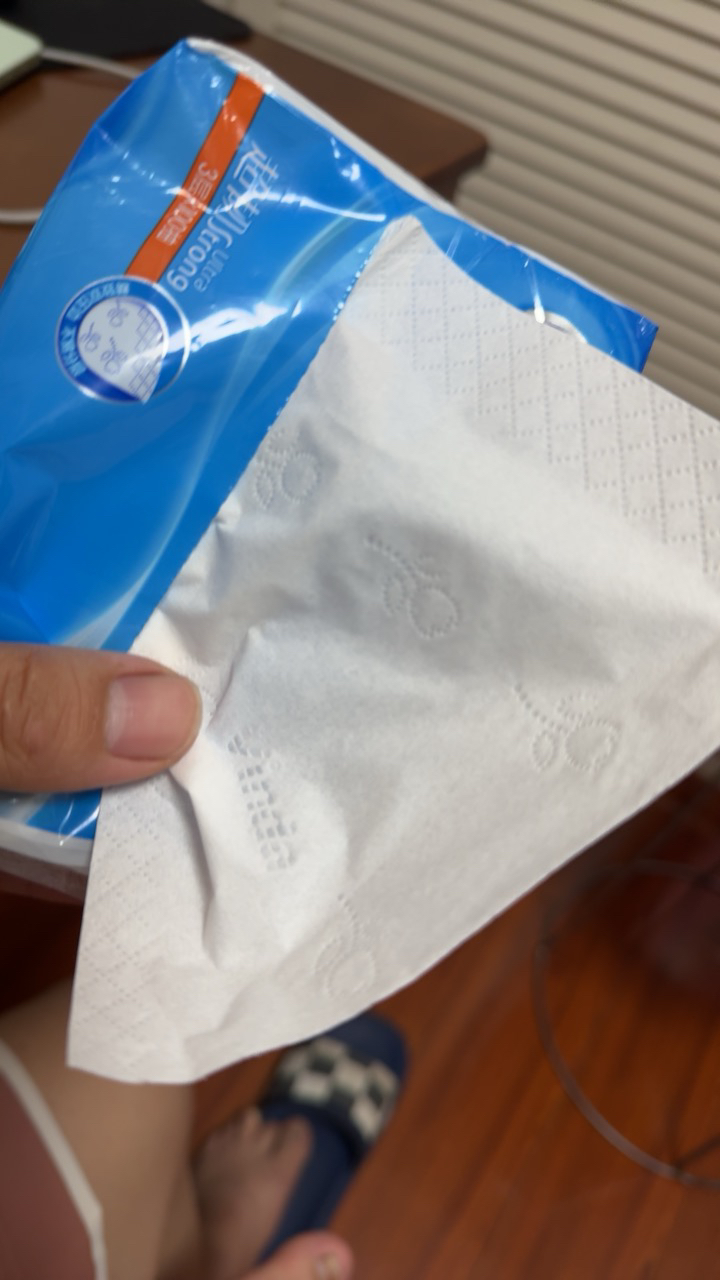 维达蓝色经典卷纸4层160g27卷卫生纸 有芯卷筒纸巾厕纸家用实惠装(整箱销售)(新旧包装交替发货)晒单图