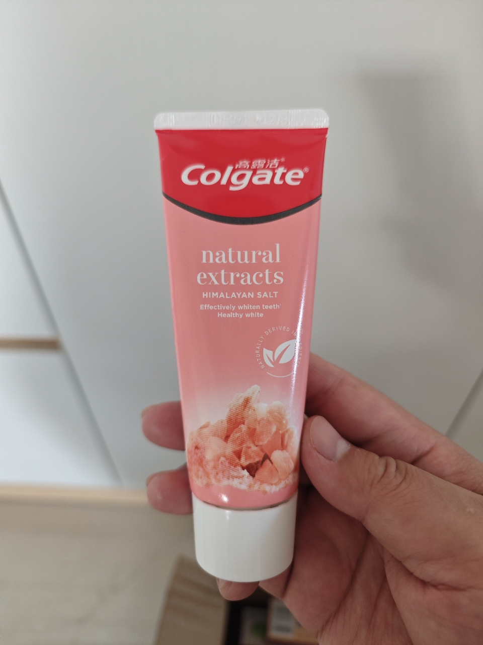 高露洁牙膏天然喜马拉雅粉盐去黄去渍矿物亮白清新口气新品115g*3支晒单图