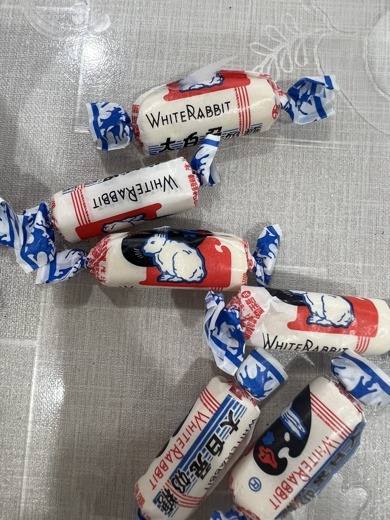 [2袋装大白兔114g*2]上海特产大白兔奶糖114g原味儿童婚庆喜糖果年货怀旧糖果零食品晒单图