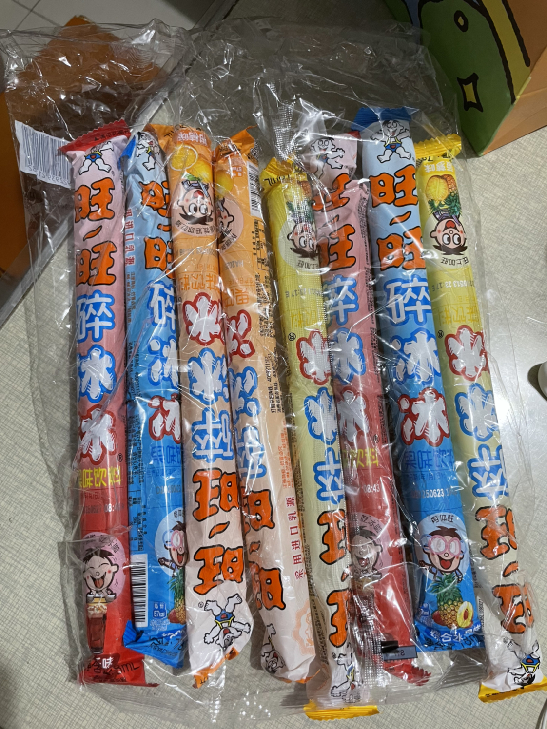 旺旺棒棒冰78ml*8根混合口味碎碎冰吸吸棒棒冰整箱夏季果味饮料批发夏天冷饮棒棒冰晒单图