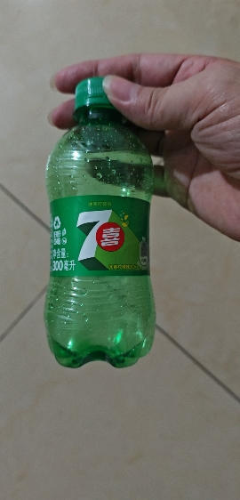 百事可乐 7喜 七喜7up 柠檬味 碳酸饮料 300ml*6瓶 (新老包装随机发货)晒单图